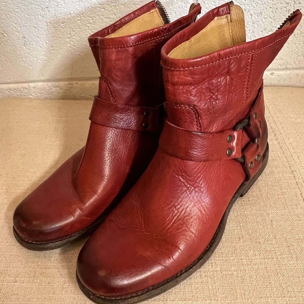 Frye Phillip harness boots
